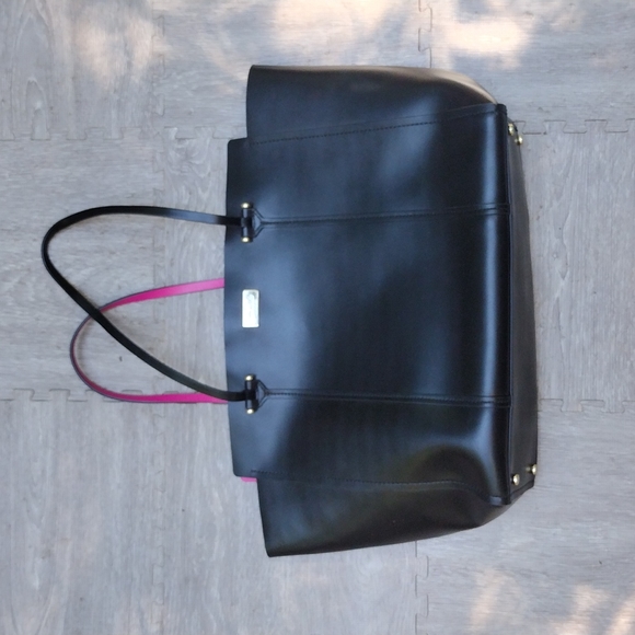 kate spade Handbags - Kate Spade Shoulder bag